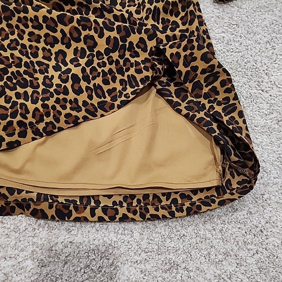 Old Navy Medium Leopard Print 3/4 Roll Tab Sleeve Midi Dress - Picture 4 of 9